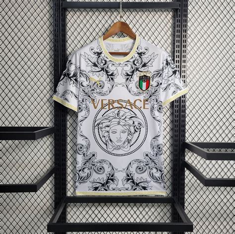 vendita gruppo versace|italia versace kit.